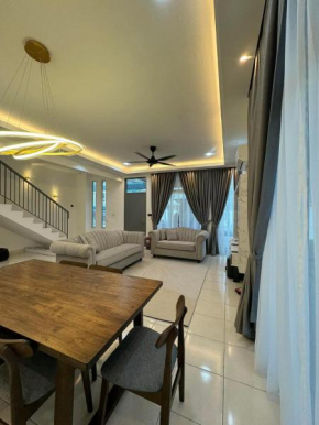 Homestay Pool Villa Andora